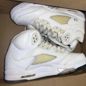 Air Jordan 5 Retro BG | 6.5 Youth | White\black-metallic silver